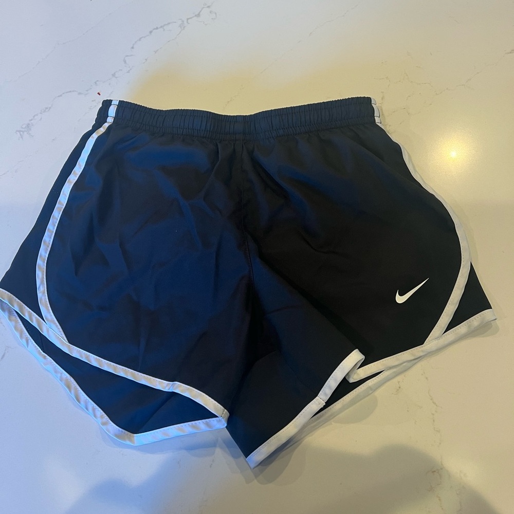 Youth black Nike girls dry tempo running shorts
